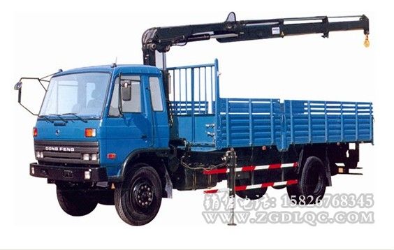 東風(fēng)145隨車(chē)起重運(yùn)輸車(chē)