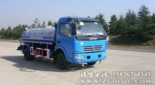 東風(fēng)康霸綠化噴灑車(chē)