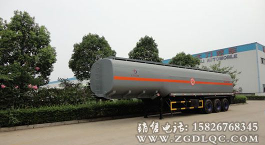 運(yùn)油半掛車