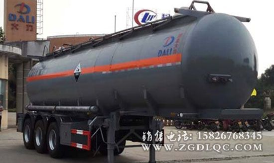 三橋半掛化工車(chē)(28.1方)