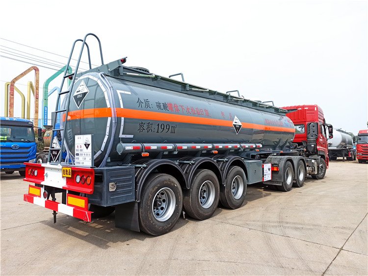 化工液體運輸車 化工液體運輸車